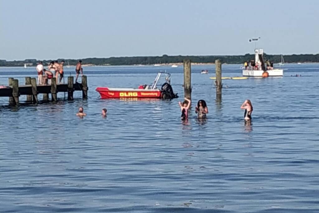 Traveloge Mit Schwimmbad Und Sauna Apartment *