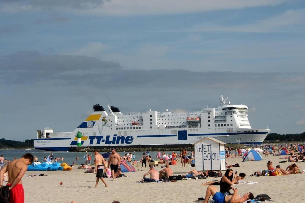 Traveloge Mit Schwimmbad Und Sauna *
