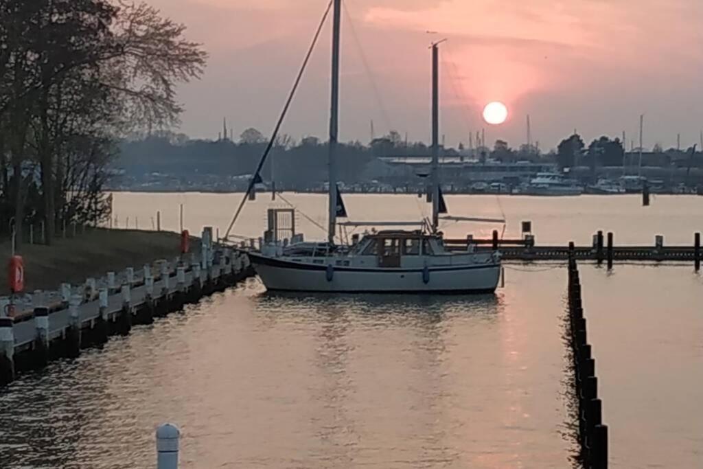 Apartment Traveloge Mit Schwimmbad Und Sauna Lubeck