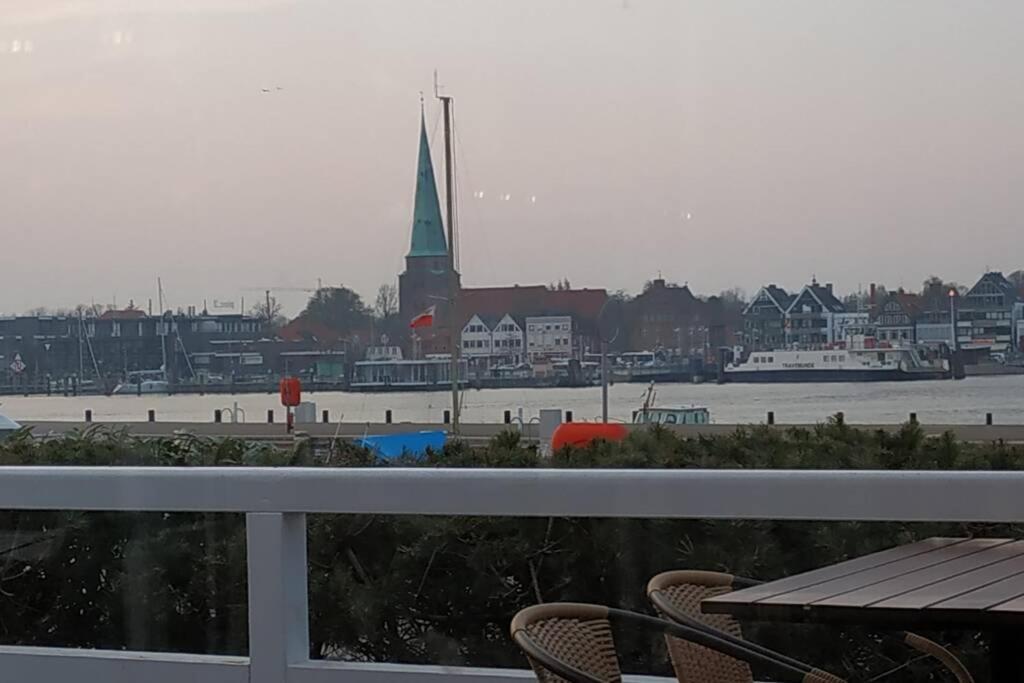 Traveloge Mit Schwimmbad Und Sauna Lubeck